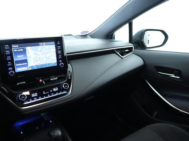 Toyota COROLLA 1.8 Hybrid Executive | Panoramadak | Parkeersensoren |