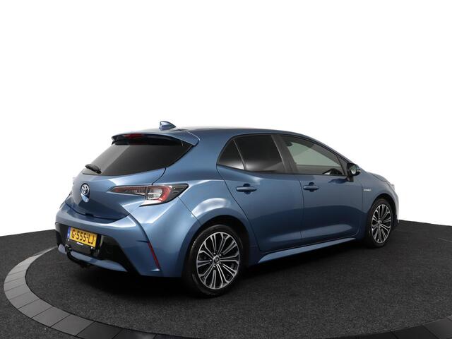 Toyota COROLLA 1.8 Hybrid First Edition | Trekhaak | Navigatie |