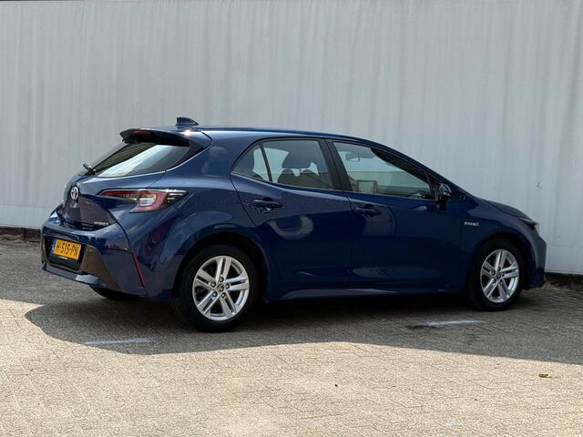 Toyota COROLLA 1.8 Hybrid Active Navi / Carplay etc.