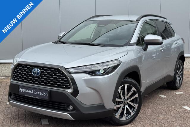 Toyota COROLLA Cross Hybrid 200 Dynamic Navigatie, Achteruitrijcamera, Elek. achterklep, LED, LMV, Privacy glass, Smart Key, BTW Auto