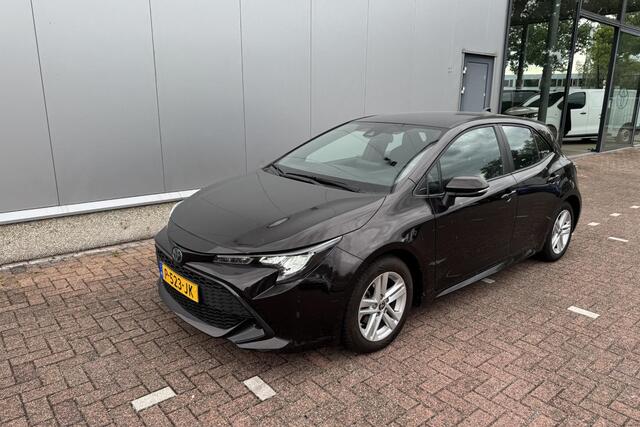 Toyota COROLLA 1.8 Hybrid Active Apple Carplay / Android auto Navigatie, Achteruitrijcamera, Adaptieve cruise control, Climate control