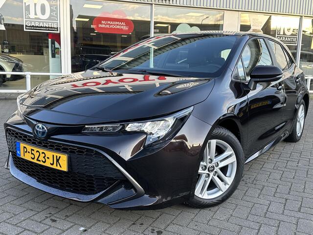 Toyota COROLLA 1.8 Hybrid Active Apple Carplay / Android auto Navigatie, Achteruitrijcamera, Adaptieve cruise control, Climate control