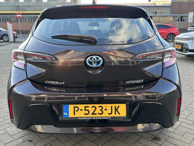 Toyota COROLLA 1.8 Hybrid Active Apple Carplay / Android auto Navigatie, Achteruitrijcamera, Adaptieve cruise control, Climate control