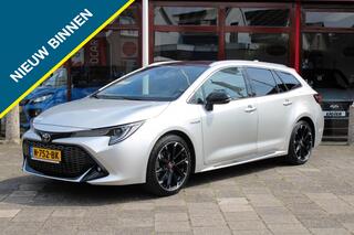 toyota-corolla-2.0-hybrid-business-