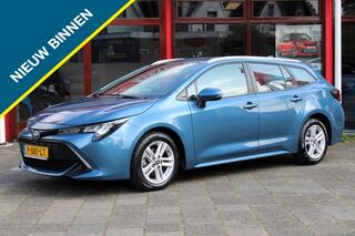 toyota-corolla-1.8-hybrid-active