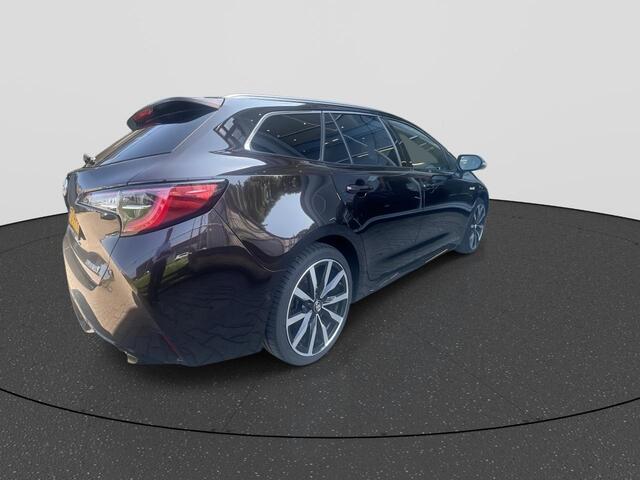 Toyota COROLLA Touring Sports 2.0 Hybrid Premiun | Full options