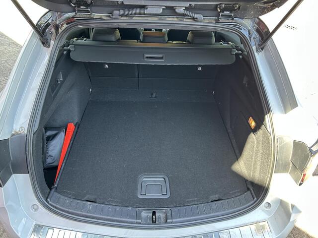 Toyota COROLLA Touring Sports 2.0 Hybrid GR-Sport