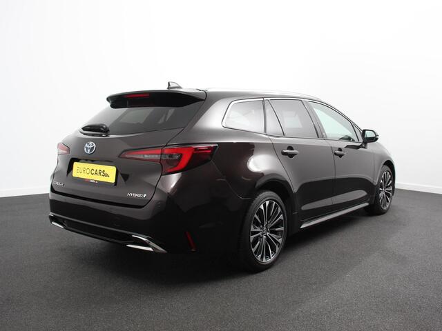 Toyota COROLLA Touring Sports Hybrid 140 PK Automaat Dynamic | Navigatie | DAB | Camera | LED | Adaptive Cruise Control | Keyless Go | Lichtmetalen velgen