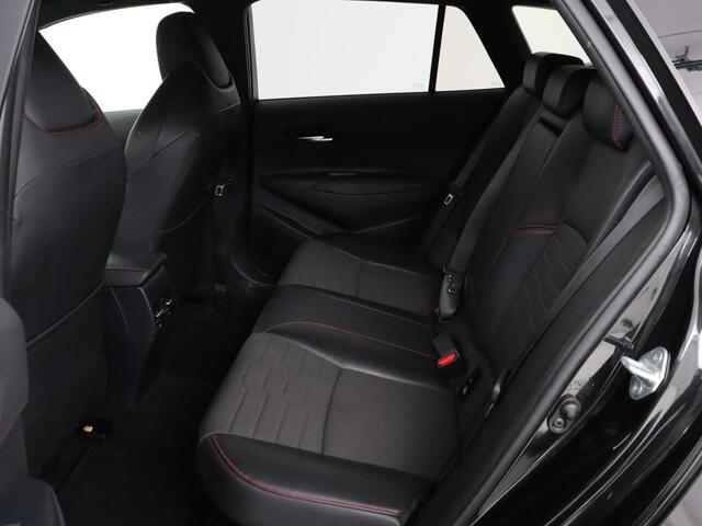 Toyota COROLLA 1.8 Hybrid Executive | Head-Up | Stoelverwarming | Adaptive cruise | Carplay | Camera | Navigatie | Sportstoelen | Keyless | Full LED