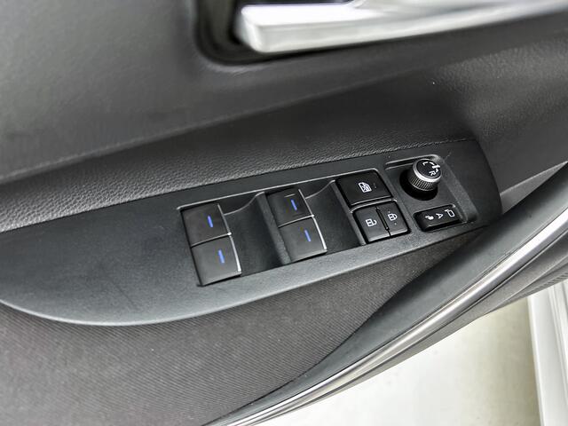 Toyota COROLLA 1.8 Hybrid 140 Executive | Navigatie | Blindspot | Stuurverwarming |