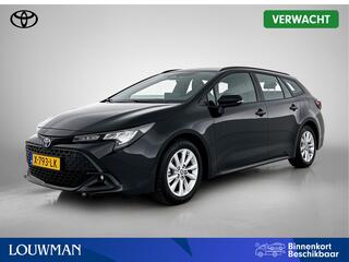 toyota-corolla-touring-sports-hybri
