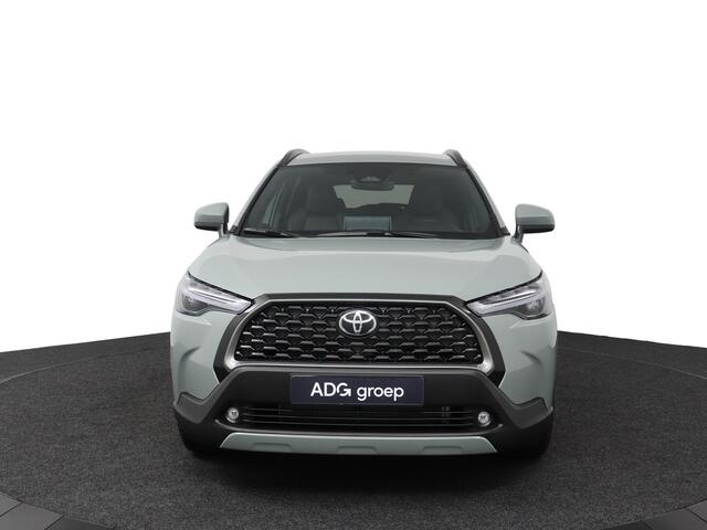 Toyota COROLLA Cross Hybrid 200 Style | Actieprijs | nieuwe auto | Voorraad leverbaar | Apple Carplay/Android Auto | Parkeersensoren | Stoel/Stuurverwarming | Elektrische Achterklep |