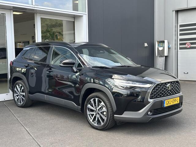 Toyota COROLLA Cross Hybrid 140 Style Parkeersensoren V+A | Blind spot monitor | Navigatie | 18 inch