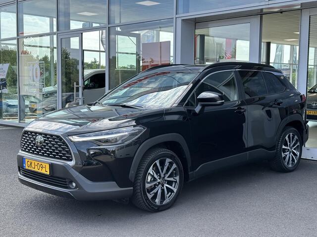 Toyota COROLLA Cross Hybrid 140 Style Parkeersensoren V+A | Blind spot monitor | Navigatie | 18 inch