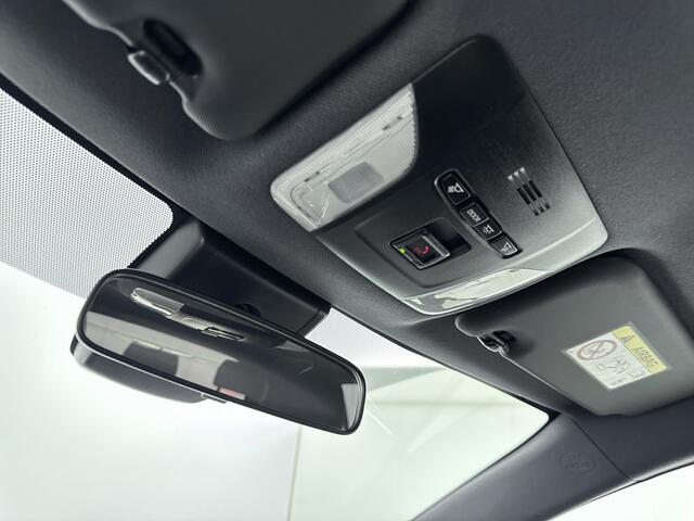 Toyota COROLLA 1.8 Hybrid Active Navi | Metaallak | Parkeercamera | Lichtmetalen Velgen |