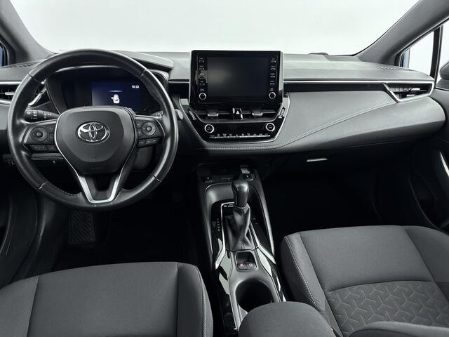Toyota COROLLA Touring Sports 1.8 Hybrid Dynamic | NL-Auto | Stoelverwarming | Parkeercamera | Stoelverwarming |