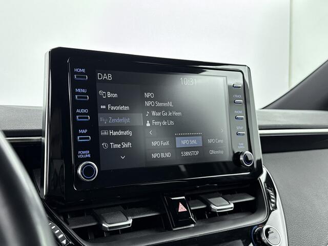 Toyota COROLLA Touring Sports 1.8 Hybrid Dynamic | NL-Auto | Stoelverwarming | Parkeercamera | Stoelverwarming |