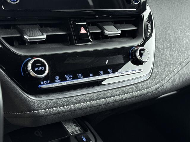 Toyota COROLLA Touring Sports 1.8 Hybrid Dynamic | NL-Auto | Stoelverwarming | Parkeercamera | Stoelverwarming |