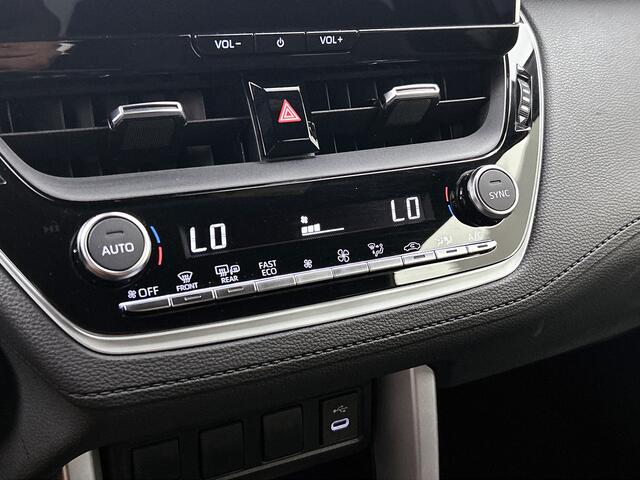 Toyota COROLLA Cross Hybrid 140 Style | Navigatie | Parkeersensoren |