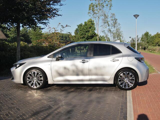 Toyota COROLLA 1.8 Hybrid Business Plus | Camera | Apple Carplay | Stoelverwarming | Dealeronderhouden |