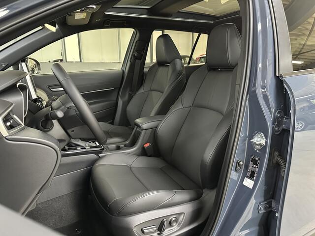 Toyota COROLLA Cross Hybrid 180 Executive | Leder | Pano | JBL | Camera |