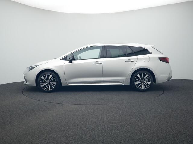 Toyota COROLLA Touring Sports Hybrid 140 Dynamic Nu inclusief ¤ 3000,- inruilpremie! Direct leverbaar!