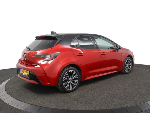 Toyota COROLLA 1.8 Hybrid Dynamic | Adaptive Cruise Control | Navigatie | Achteruitrijcamera | Bi-Tone | Apple Carplay | Android Auto |
