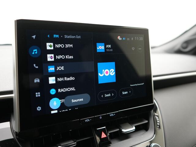 Toyota COROLLA Cross Hybrid 180 Executive *DEMO* | Facelift 2025! | JBL Premium Audio | Zwart lederen bekleding | 360° Camera |