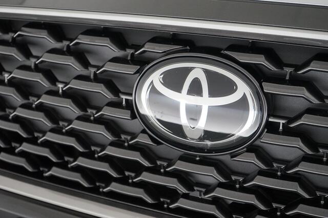 Toyota COROLLA Cross Hybrid 140 Style | Stoel/Stuur verwarming