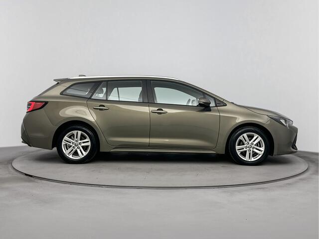Toyota COROLLA Touring Sports 1.8 Hybrid Active Limited | Navi | Stoelverwarming | Metaallak | Lichtmetalen Velgen |