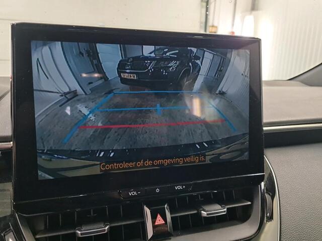 Toyota COROLLA Touring Sports 1.8 Hybrid Active Auto. Navigatie Apple Carplay/Android Auto Camera Adaptive Cruise Control Virtual Cockpit Climate Control Lichtmetalen velgen