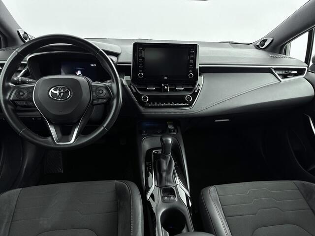 Toyota COROLLA Touring Sports 2.0 Hybrid Executive JBL | NL-Auto | Parkeersensoren V+A | Stoelverwarming | Apple Carplay -/ Android Auto |