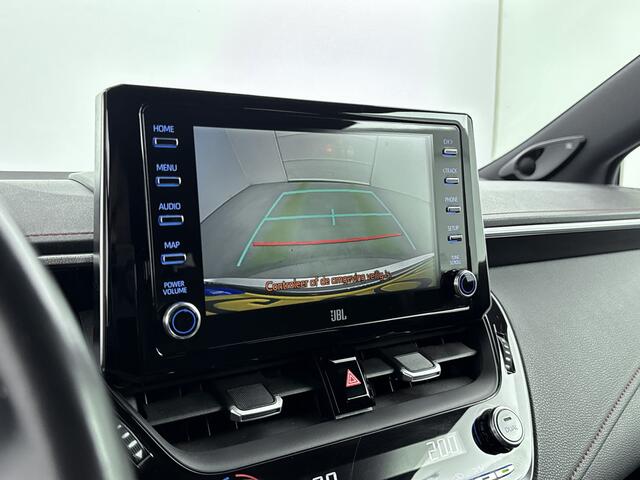 Toyota COROLLA Touring Sports 2.0 Hybrid Executive JBL | NL-Auto | Parkeersensoren V+A | Stoelverwarming | Apple Carplay -/ Android Auto |