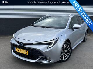 toyota-corolla-touring-sports-1.8-h
