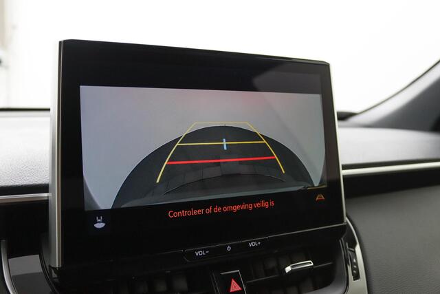 Toyota COROLLA Cross Hybrid 140 Style | Stuur en stoelverwarming | Leder/stoffen bekleding | Electrische achterklep |