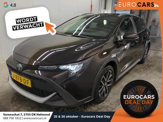toyota-corolla-touring-sports-2.0-h