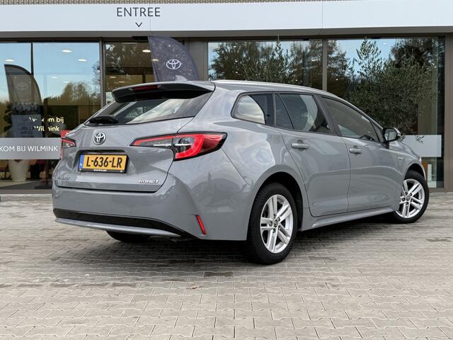 Toyota COROLLA 1.8 Hybrid Business | all-seasonbanden | metallic lak