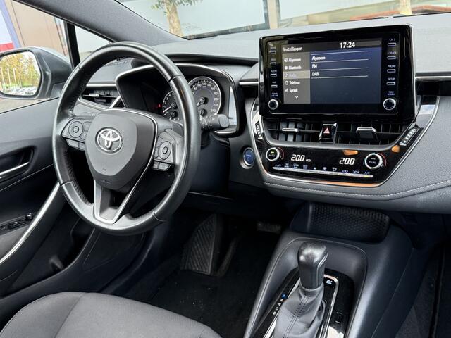 Toyota COROLLA 1.8 Hybrid Business | all-seasonbanden | metallic lak