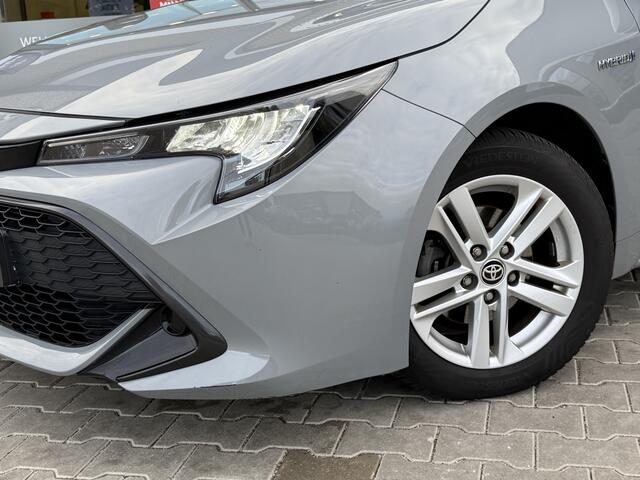 Toyota COROLLA 1.8 Hybrid Business | all-seasonbanden | metallic lak
