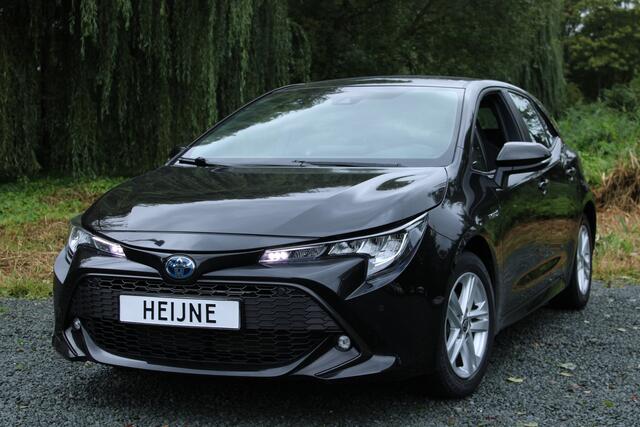 Toyota COROLLA 1.8 HYBRID AUT. DYNAMIC NAVI/CAMERA/CARPLAY