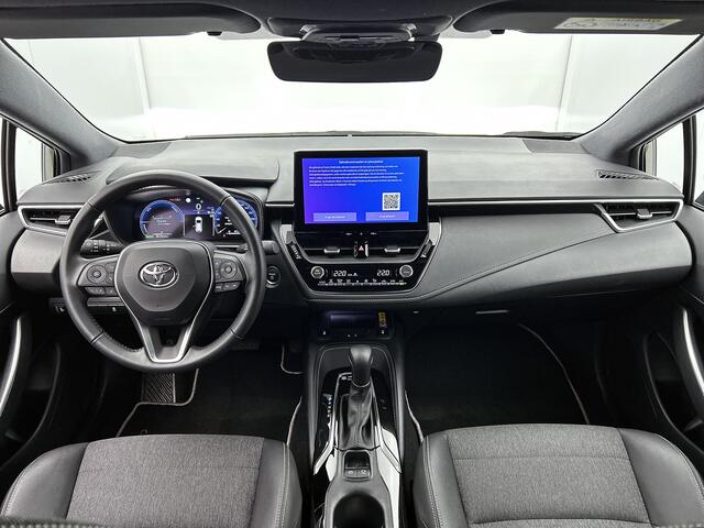 Toyota COROLLA Touring Sports Hybrid 140 Dynamic | 1e Eigenaar | BTW'er | Apple Carplay / Android Auto | Camera | Facelift Model |