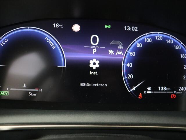 Toyota COROLLA Touring Sports Hybrid 180 Business Plus *DEMO* | Parkeersensoren V+A | Half lederen bekleding | Parelmoer lak | Stoelverwarming |