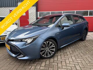 toyota-corolla-touring-sports-1.8-h