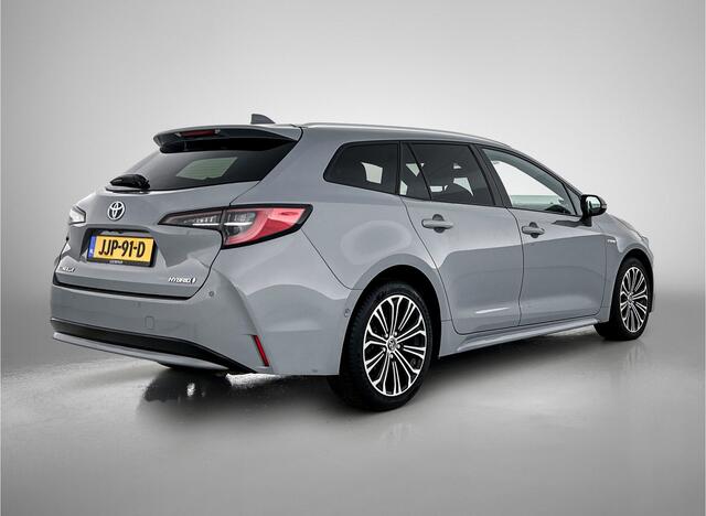 Toyota COROLLA Touring Sports 1.8 Hybrid Dynamic | Stoel en stuurverwarming | Draadloos laden |