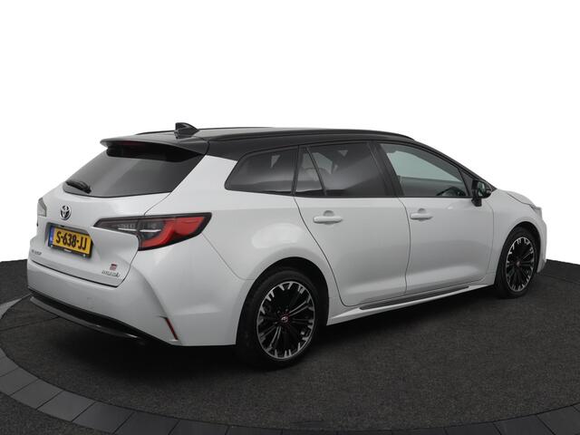 Toyota COROLLA Touring Sports 1.8 Hybrid GR-Sport | Bi-tone | Stoelverwarming | Navigatie |