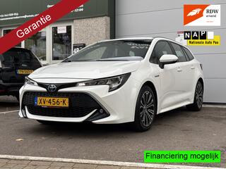 toyota-corolla-touring-sports-1.8-h