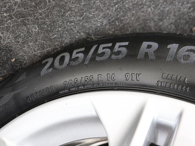 Toyota COROLLA 1.8 Hybrid Active