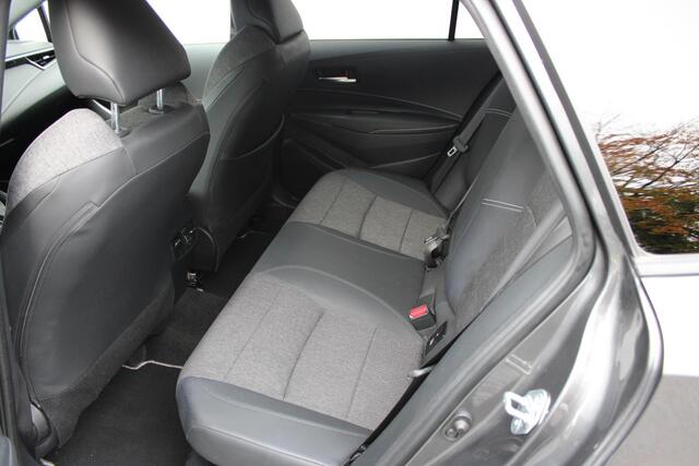 Toyota COROLLA Touring Sports 1.8 Hybrid First Edition Automaat, Applecarplay/Androidauto, Cruisecontrol adaptief