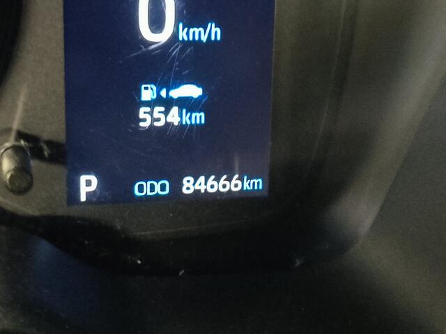 Toyota COROLLA 1.8 Hybrid Active Rijklaar + 12 maanden Bovag-garantie Henk Jongen Auto's in Helmond, al 50 jaar service zoals 't hoort!