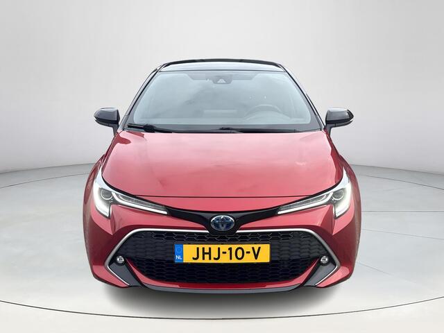 Toyota COROLLA 1.8 Hybrid Executive **NAVIGATIE/ PARKEERSENSOREN/ KEYLESS/ 36 MAANDEN GARANTIE**